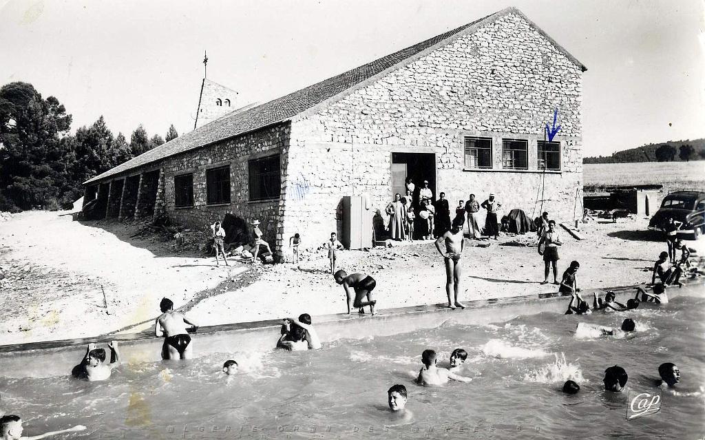 LE TELAGH FERME BOUGEON 02 LA COLO.jpg